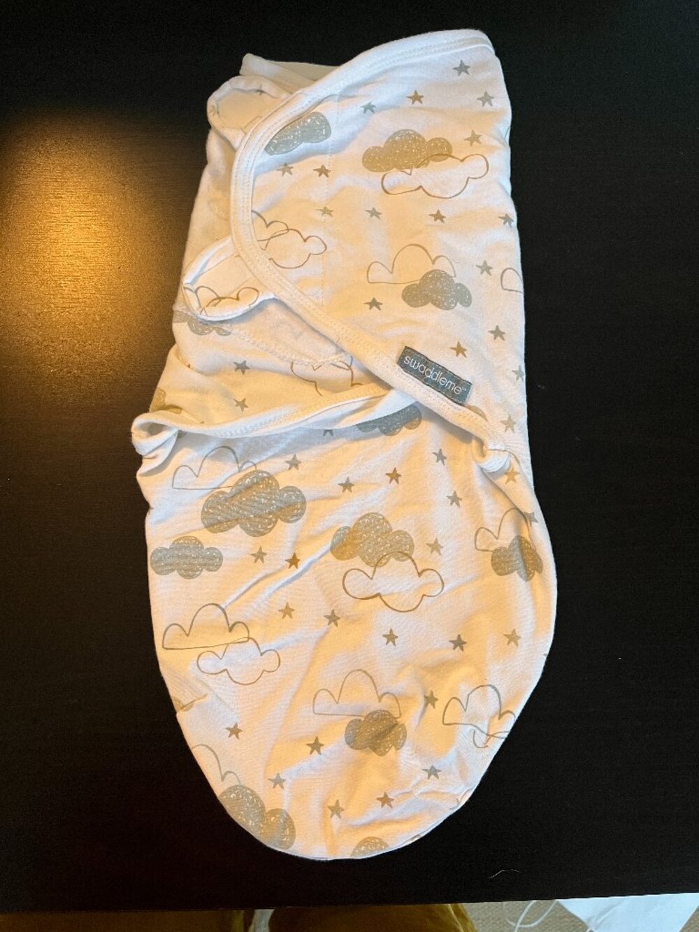 [$2 in a bundle] SwaddleMe Wrap swaddle Clouds Cotton 0-3 m
